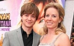 Jason Earles and his former wife, Jennifer Earles